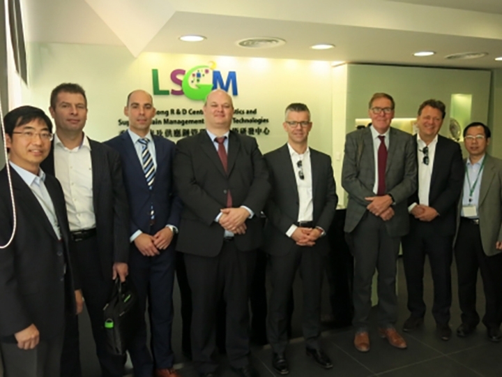 Dutch delegation of innovative building material industry association SKG-IKOB-thumb