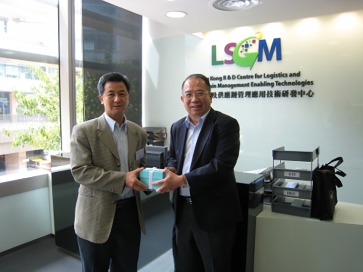 Delegation from Hong Kong General Chamber of Commerce-thumb