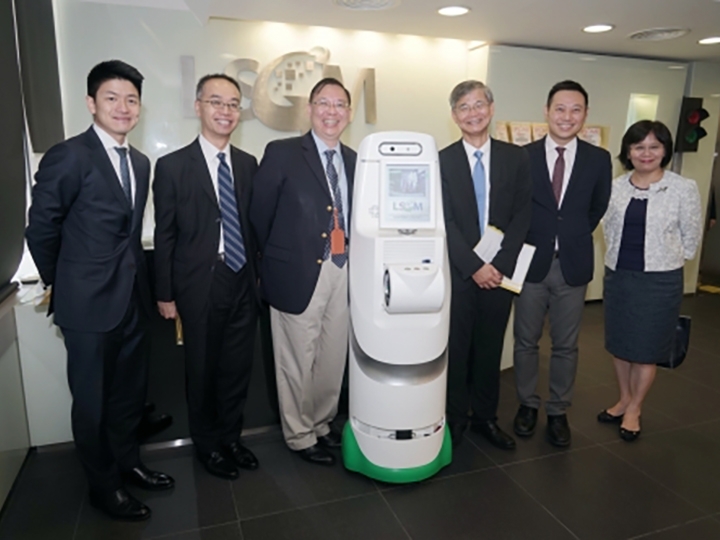 Secretary for Labour and Welfare Bureau visits LSCM-thumb