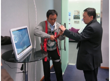 Demonstration of Construction Safety Technologies to Occupational Safety &amp; Health Council members-thumb