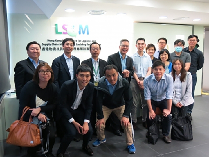 Delegation visit from United Christian Hospital-thumb