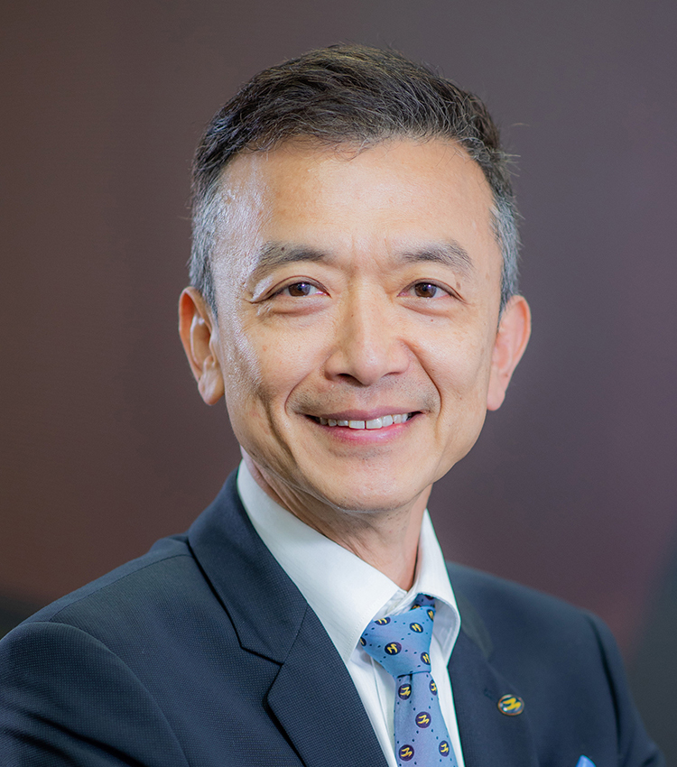 Dr Daniel YIP