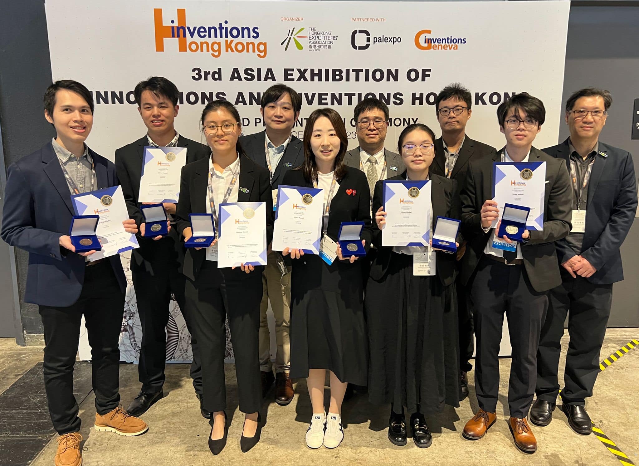 Self Photos / Files - 20231207-awards-01